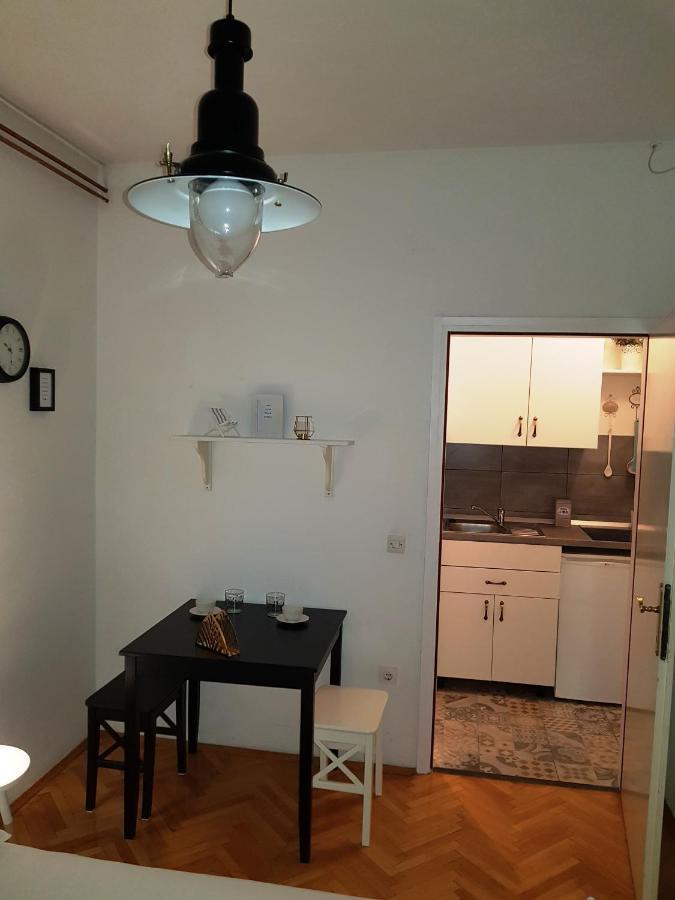 Апартаменти Studio Flat For 2 Макарська Екстер'єр фото