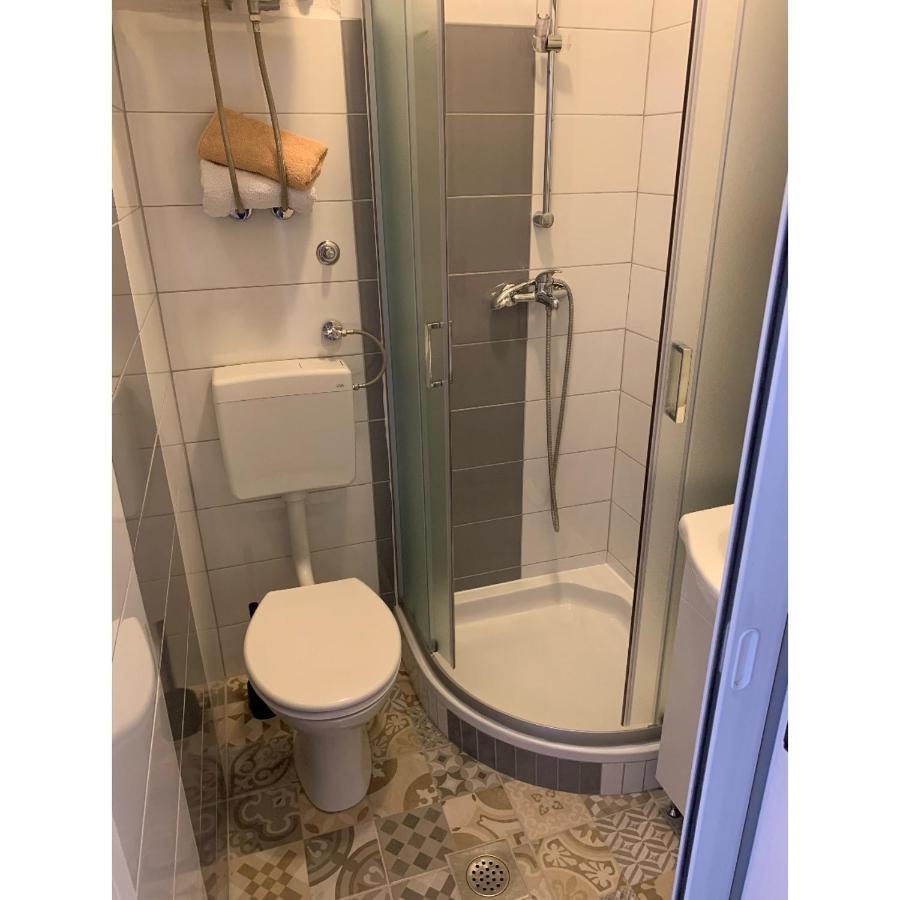 Апартаменти Studio Flat For 2 Макарська Екстер'єр фото